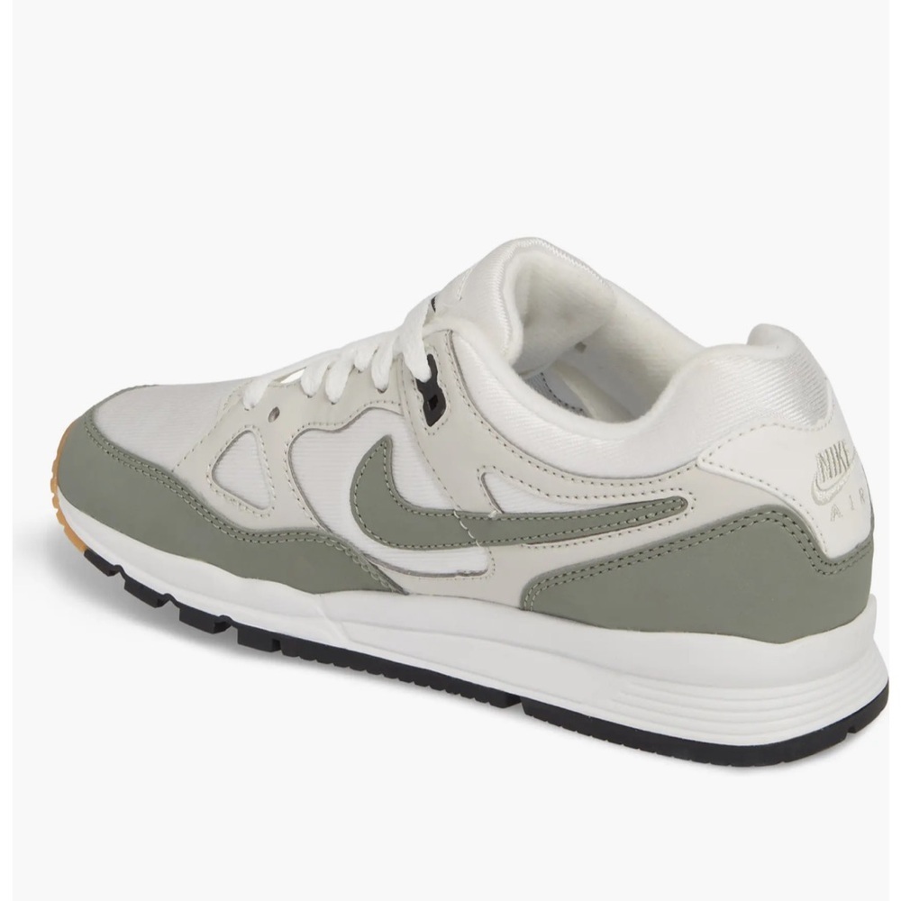 Air Span II Sneaker (Women)
Nike Size 8.5 GUC signs of wear - Picture 2 of 8